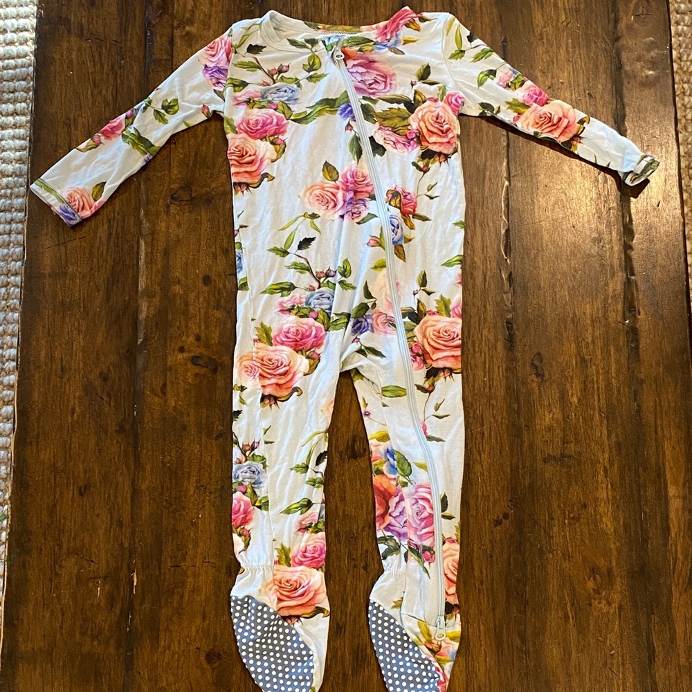 🩷 Flower Kids Footie Pajamas 🩷